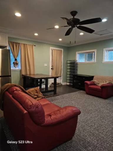 Main picture of 3800 Hillsdale Dr