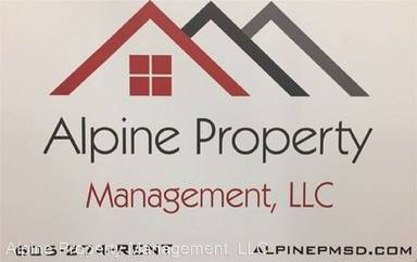 Main picture of 826 W 11th St