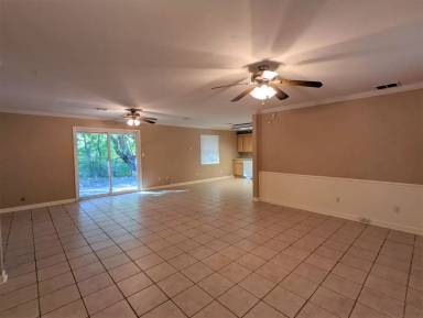 Main picture of 1813 Hardy Dr