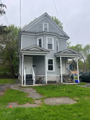 Main picture of 446 Rich St