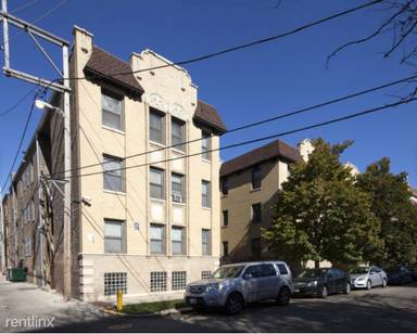 Main picture of 816 E 49th St