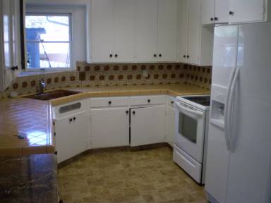 Main picture of 137 Broad St
