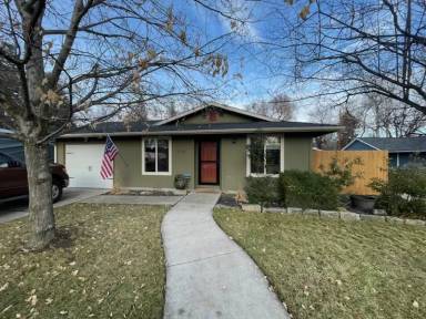 Main picture of 4326 W Plum St