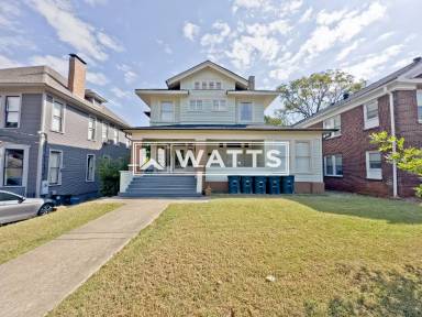 Main picture of 1025 30th St S
