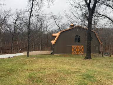 Main picture of 324 Messenger Rd