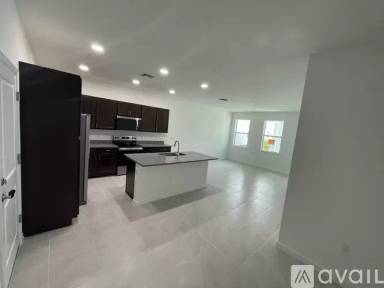 Main picture of 16374 Powerscourt Dr