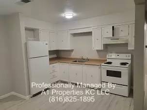 Main picture of 405 Woodland Ave