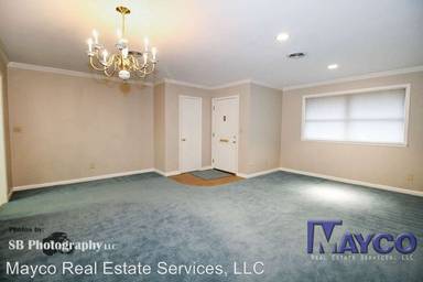 Main picture of 6209 Kathy Cir