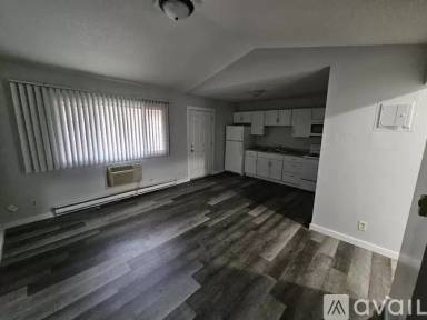 Main picture of 909 7th St S