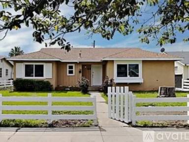 Main picture of 20351 Schoenborn St