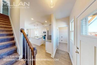 Main picture of 449 Ayden Ln
