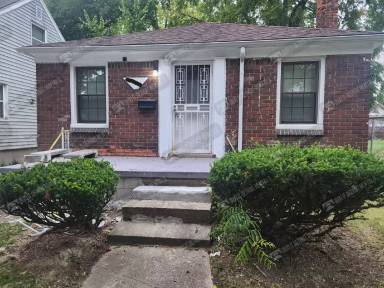 Main picture of 14369 Cruse St