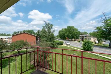 Main picture of Sussex Square