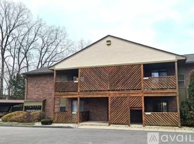 Main picture of 16544 Clarkson Dr