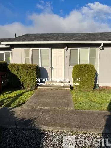 Main picture of 222 3rd Ave SW
