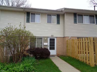 Main picture of Kenbrooke Court Condominiums