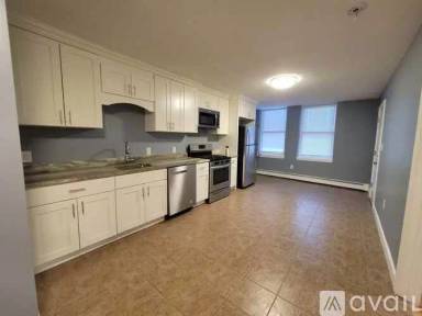 Main picture of 237 Chestnut St