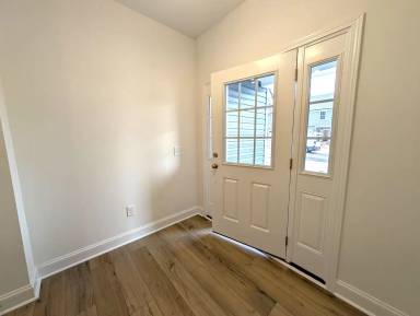 Main picture of 7712 Ethora Way