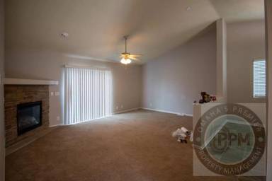 Main picture of 14816 Mary St