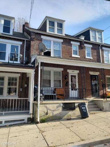 Main picture of 674 Saint Joseph St