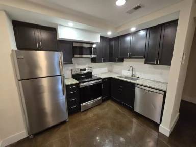 Main picture of 501 E Main St