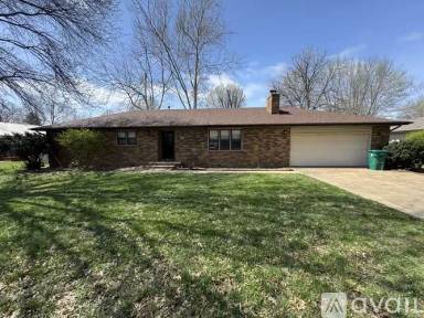 Main picture of 1003 Sunset Dr