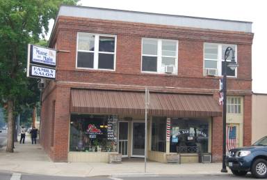 Main picture of 203 W Main St