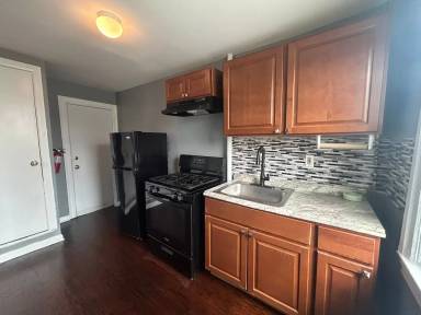 Main picture of 1017 Summerfield Ave