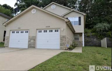 Main picture of 5339 Lakewood Ter