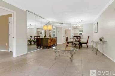 Main picture of 501 Forest Lakes Blvd