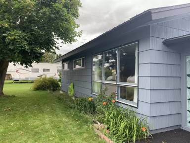 Main picture of 75 Parklane Dr
