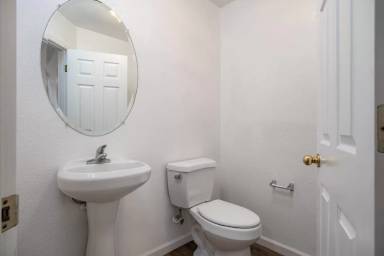 Main picture of 3850 Lexar Dr