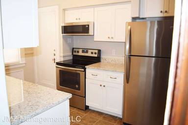 Main picture of 304 W Webster St