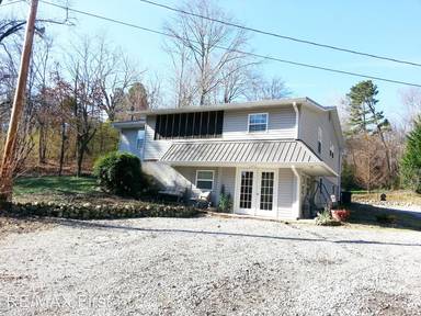 Main picture of 1870 E Old Topside Rd