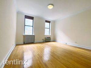 Main picture of 241 E 46th St