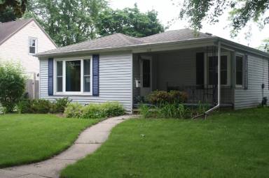 Main picture of 609 E Frances St