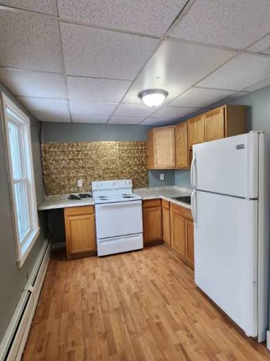 Main picture of 47 Knapp St