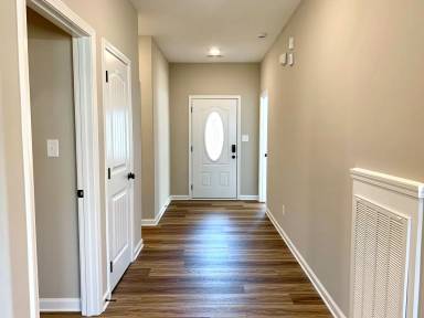 Main picture of 413 Ayden Ln