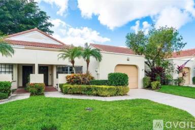 Main picture of 5794 Parkwalk Cir W