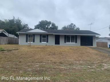 Main picture of 151 E Gardenia Dr