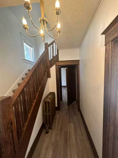Main picture of 1703 E 9th Ave