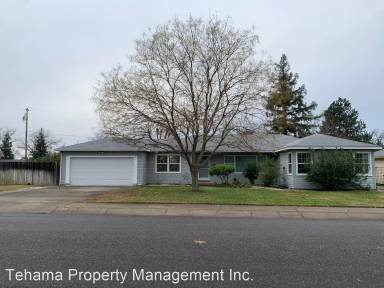 Main picture of 15 McGlynn Dr