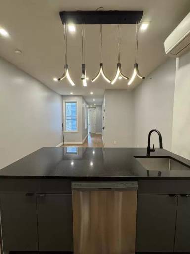 Main picture of 64 Logan Ave