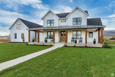 Main picture of 1820 W Farmhouse Flats Rd