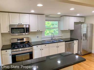 Main picture of 126 E Northwood Ave