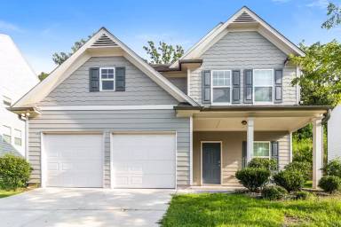 Main picture of 220 Foggy Creek Ln