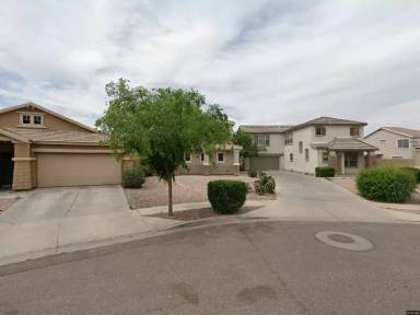 Main picture of 7402 S 40th Ln