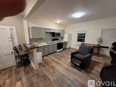 Main picture of 32 Cliff St