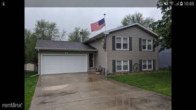 Main picture of 9 Cedar Ct