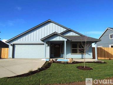 Main picture of 929 SW 26th Ln